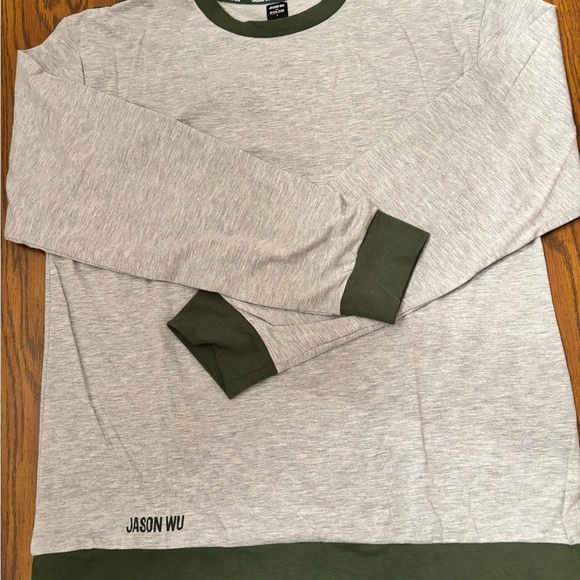 Jason Wu pajamas for EVA air Business class size L - Picture 2 of 3